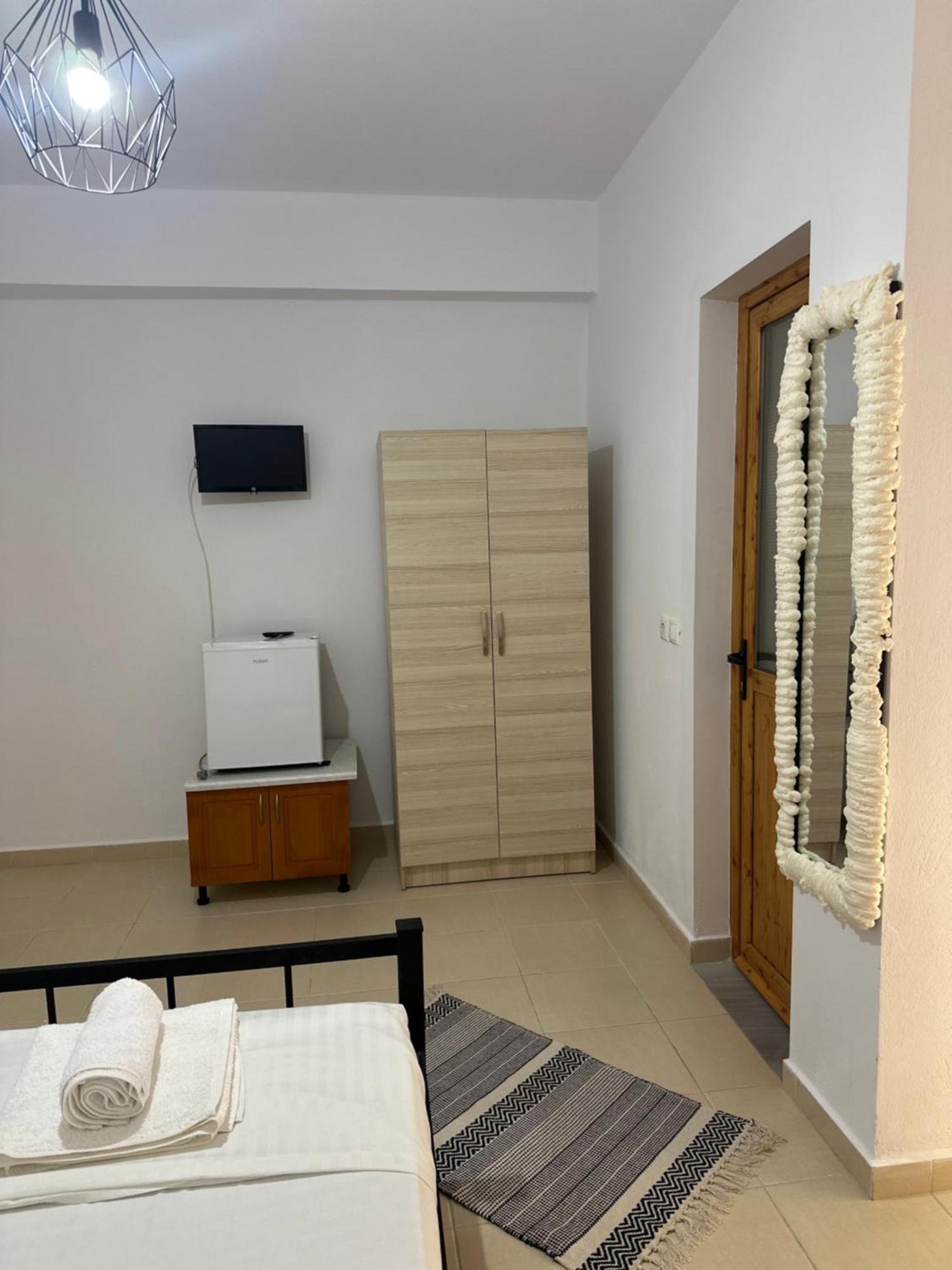 Vila Lemon Tree Sarande Exterior photo
